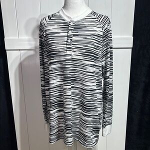 NWT LulaRoe Mark black/white henley long sleeve shirt
